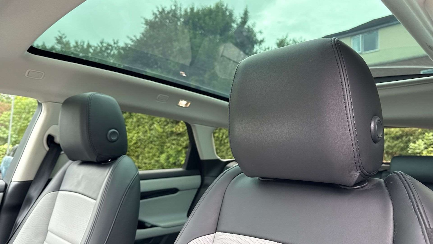 Used Land Rover Range Rover Evoque 2024 for sale - 76460474: Photo 22