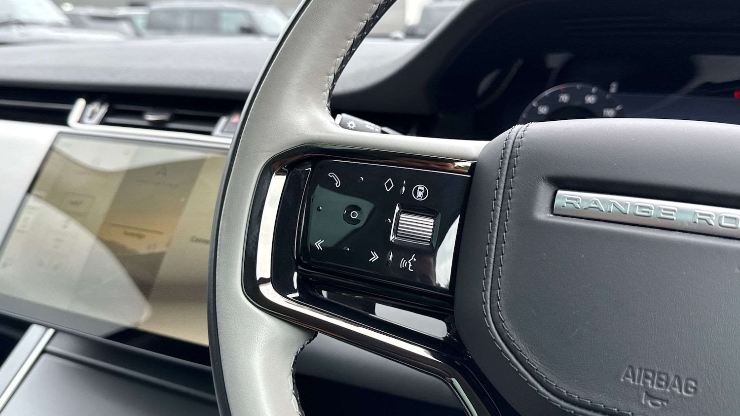 Used Land Rover Range Rover Evoque 2024 for sale - 76460474: Photo 27