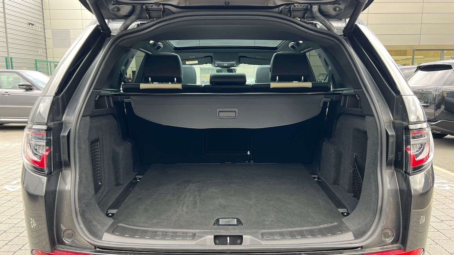 Used Land Rover Discovery Sport 2024 for sale - 76460455: Photo 10