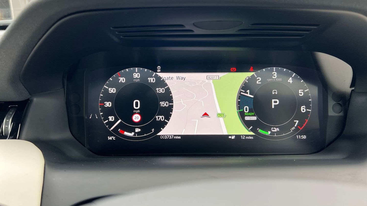 Used Land Rover Discovery Sport 2024 for sale - 76460455: Photo 16