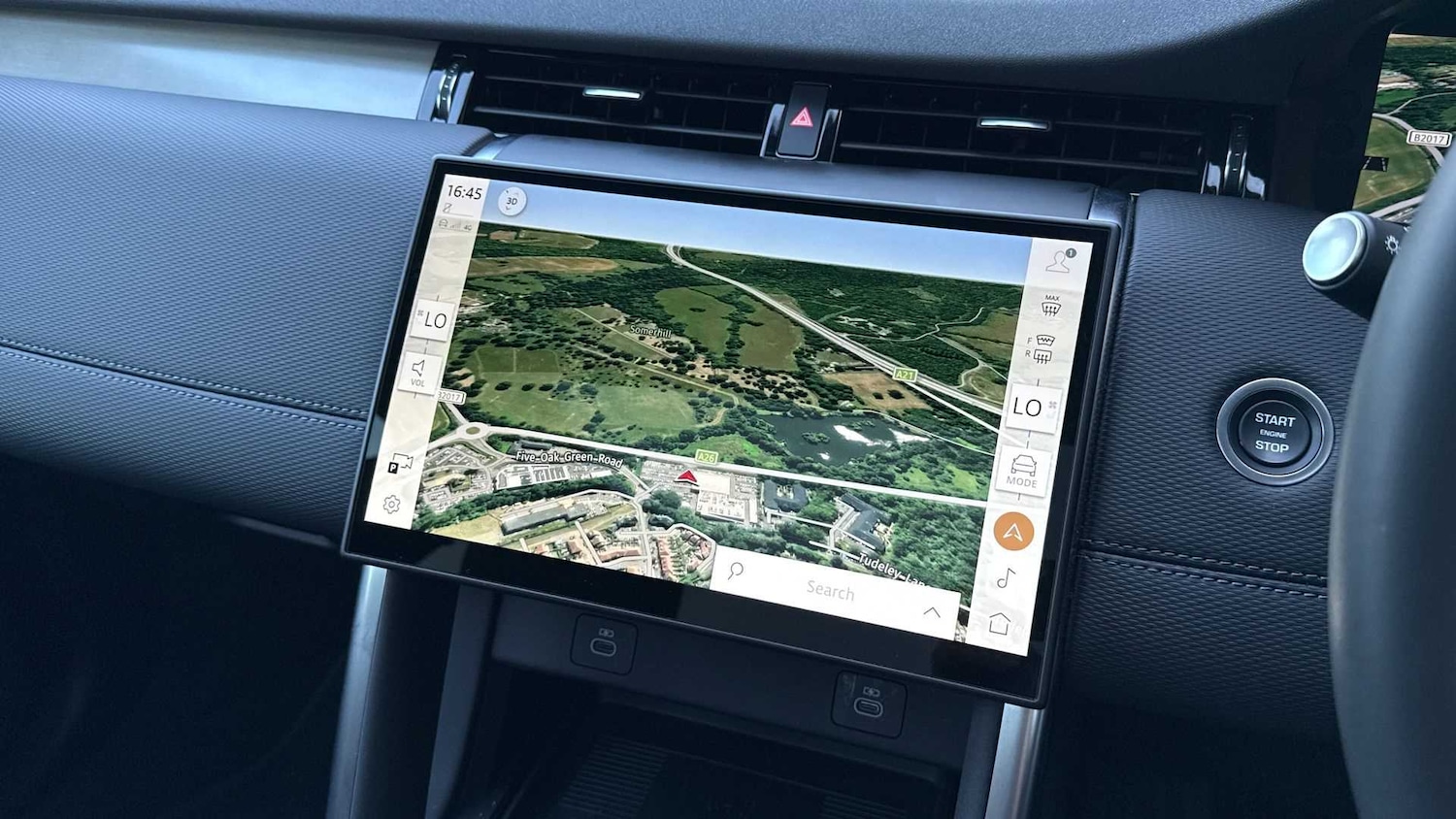 Used Land Rover Discovery Sport 2025 for sale - 76460129: Photo 11