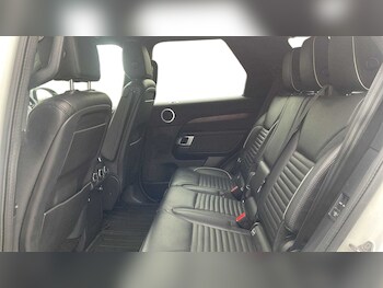 Used Land Rover Discovery 2019 for sale - 76460470: Photo