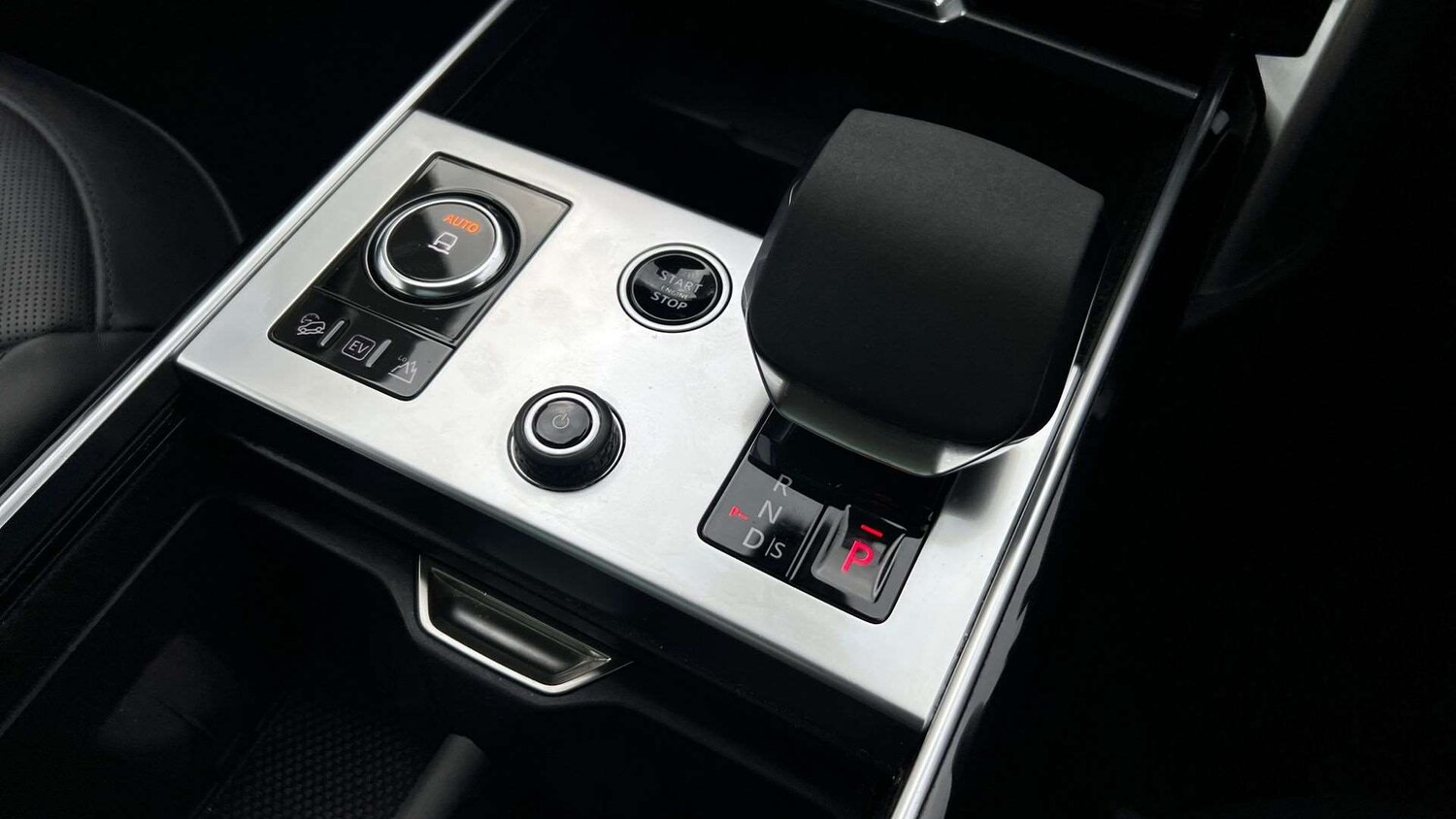 Used Land Rover Range Rover 2023 for sale - 76460647: Photo 13