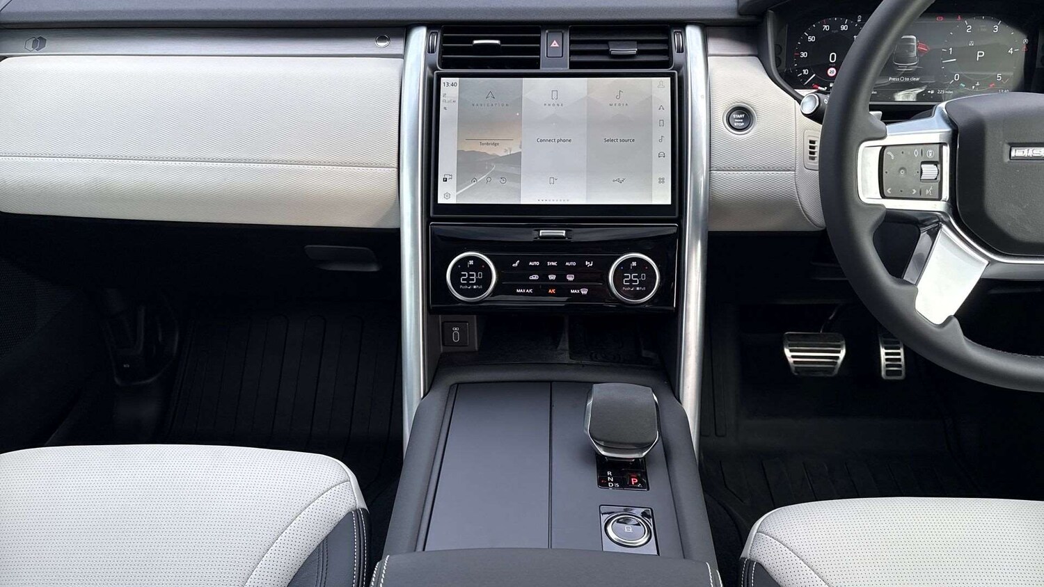 Used Land Rover Discovery 2025 for sale - 77123327: Photo 14