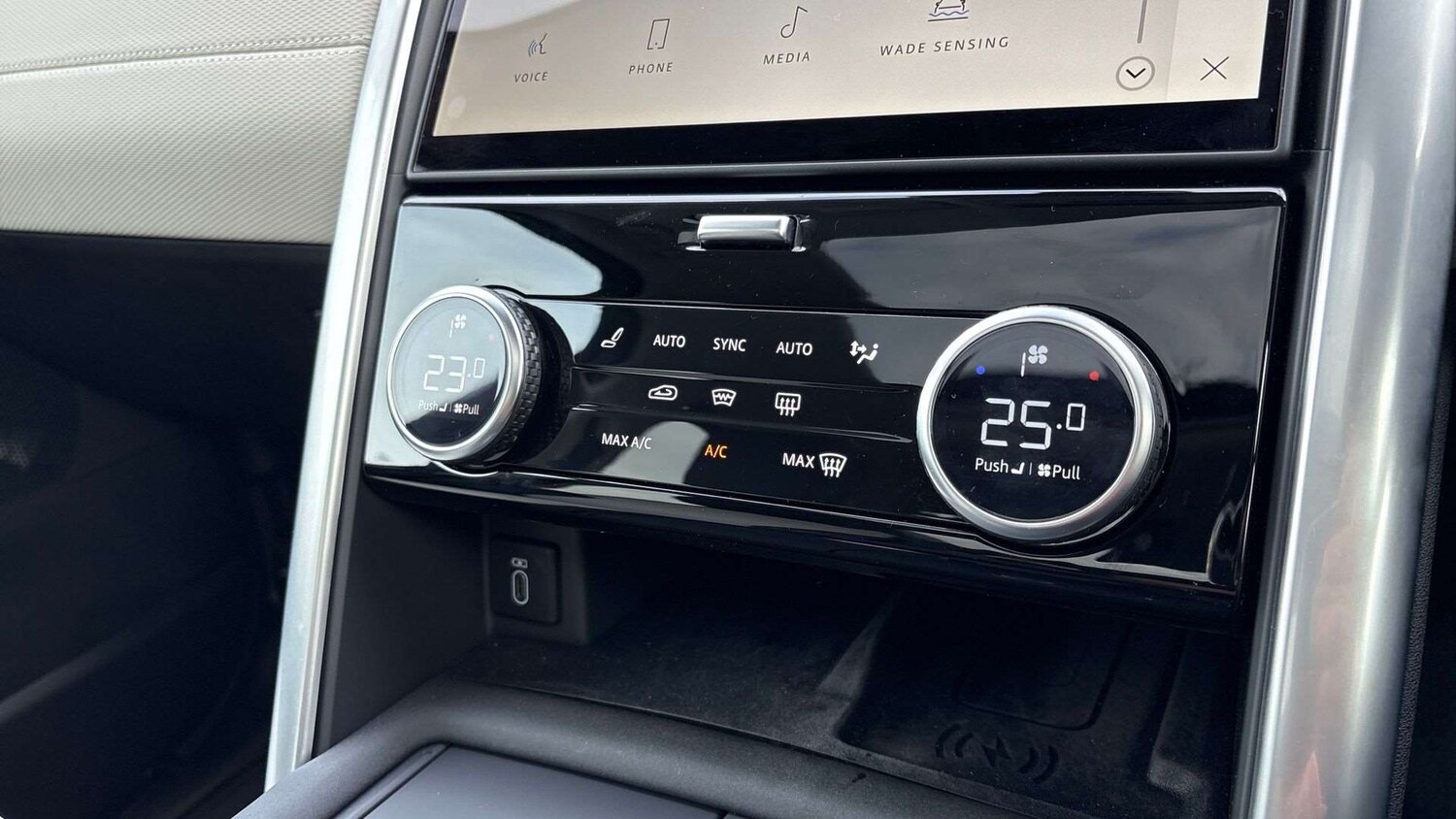 Used Land Rover Discovery 2025 for sale - 77123327: Photo 35