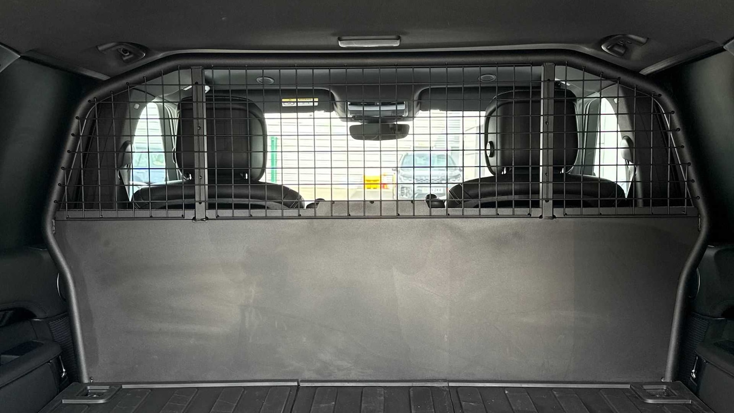 Used Land Rover Discovery 2023 for sale - 76460556: Photo 18