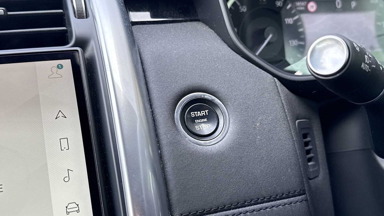 Used Land Rover Discovery 2023 for sale - 76460556: Photo 30