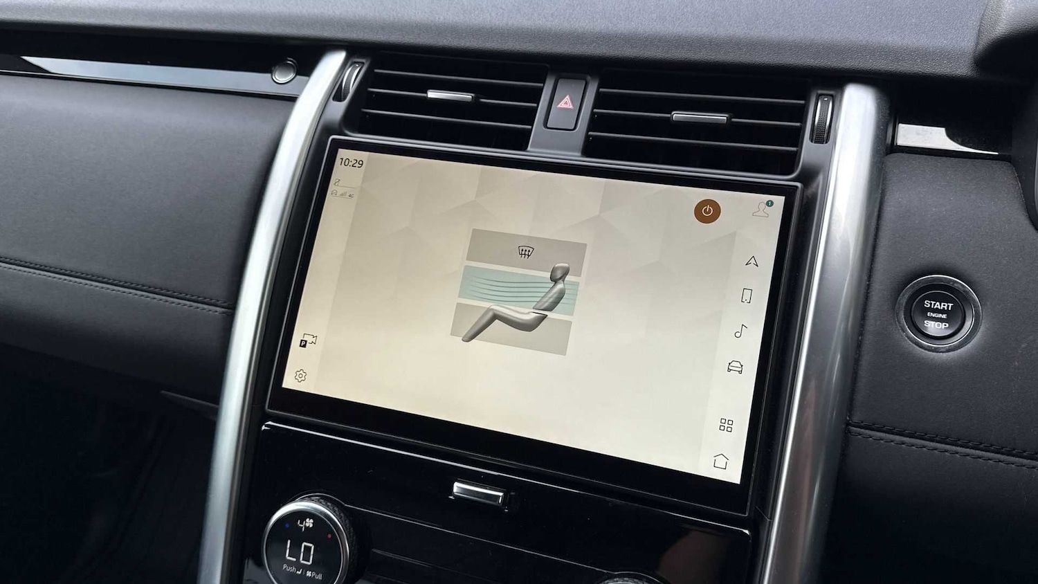 Used Land Rover Discovery 2023 for sale - 76460556: Photo 32