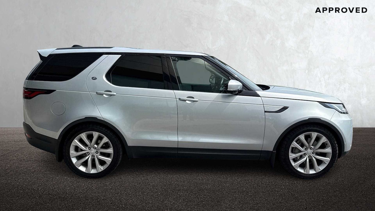 Used Land Rover Discovery 2023 for sale - 76460556: Photo 5