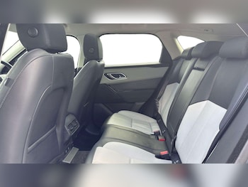 Used Land Rover Range Rover Velar 2024 for sale - 78678391: Photo