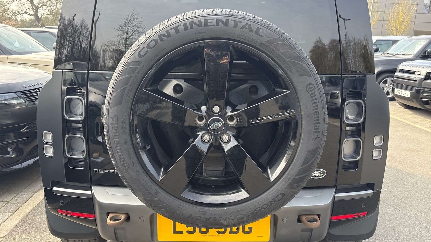 Used Land Rover Defender for sale - 78104769: Photo 31