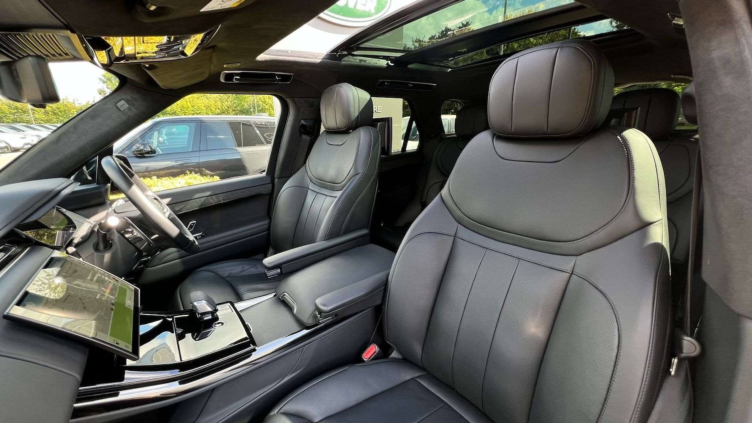 Used Land Rover Range Rover Sport 2024 for sale - 76460627: Photo 21