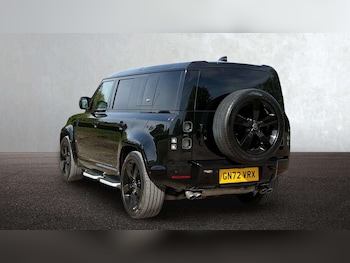 Used Land Rover Defender 2022 for sale - 78978810: Photo