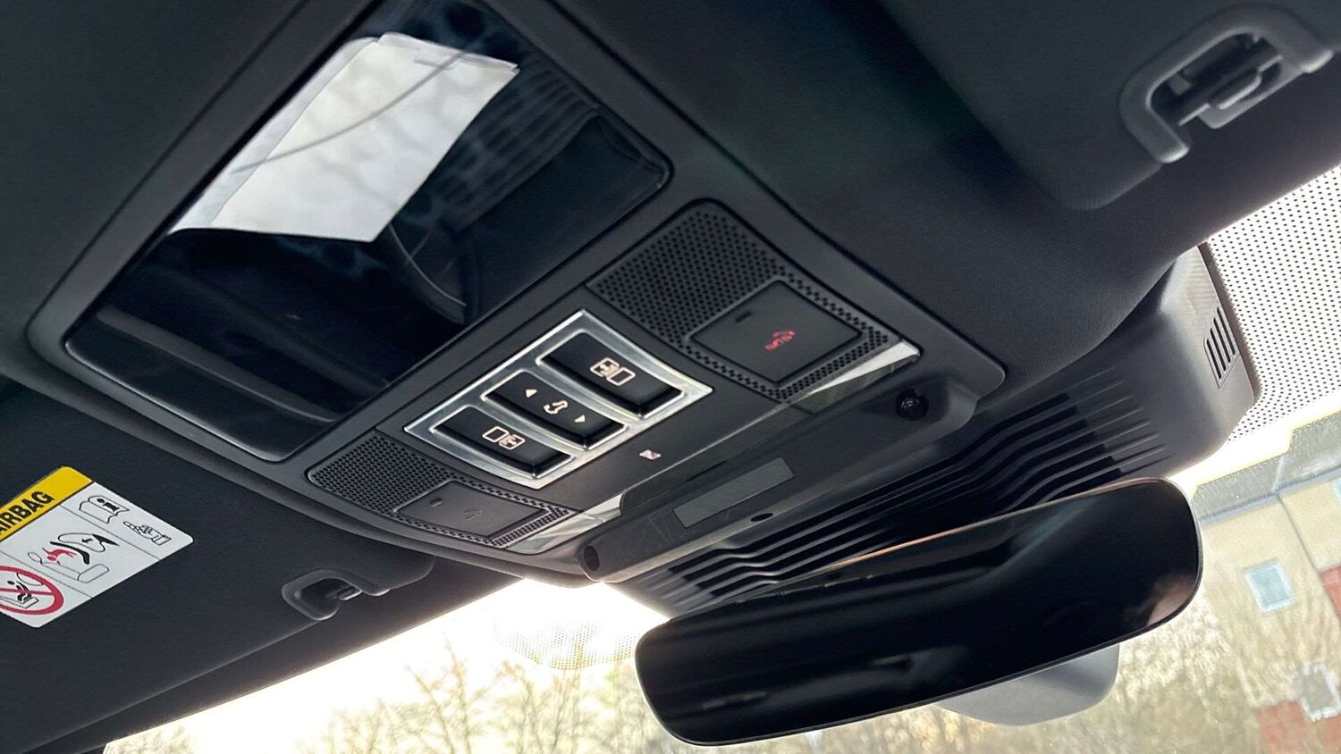 Used Land Rover Discovery 2024 for sale - 76789276: Photo 23