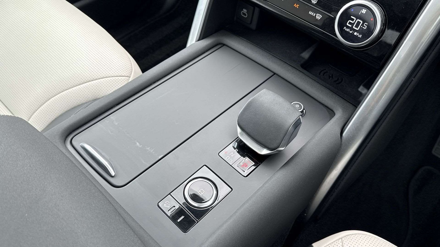 Used Land Rover Discovery 2025 for sale - 76459907: Photo 13