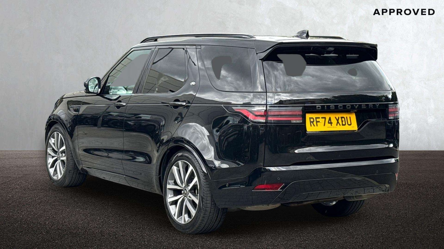 Used Land Rover Discovery 2025 for sale - 76459907: Photo 2