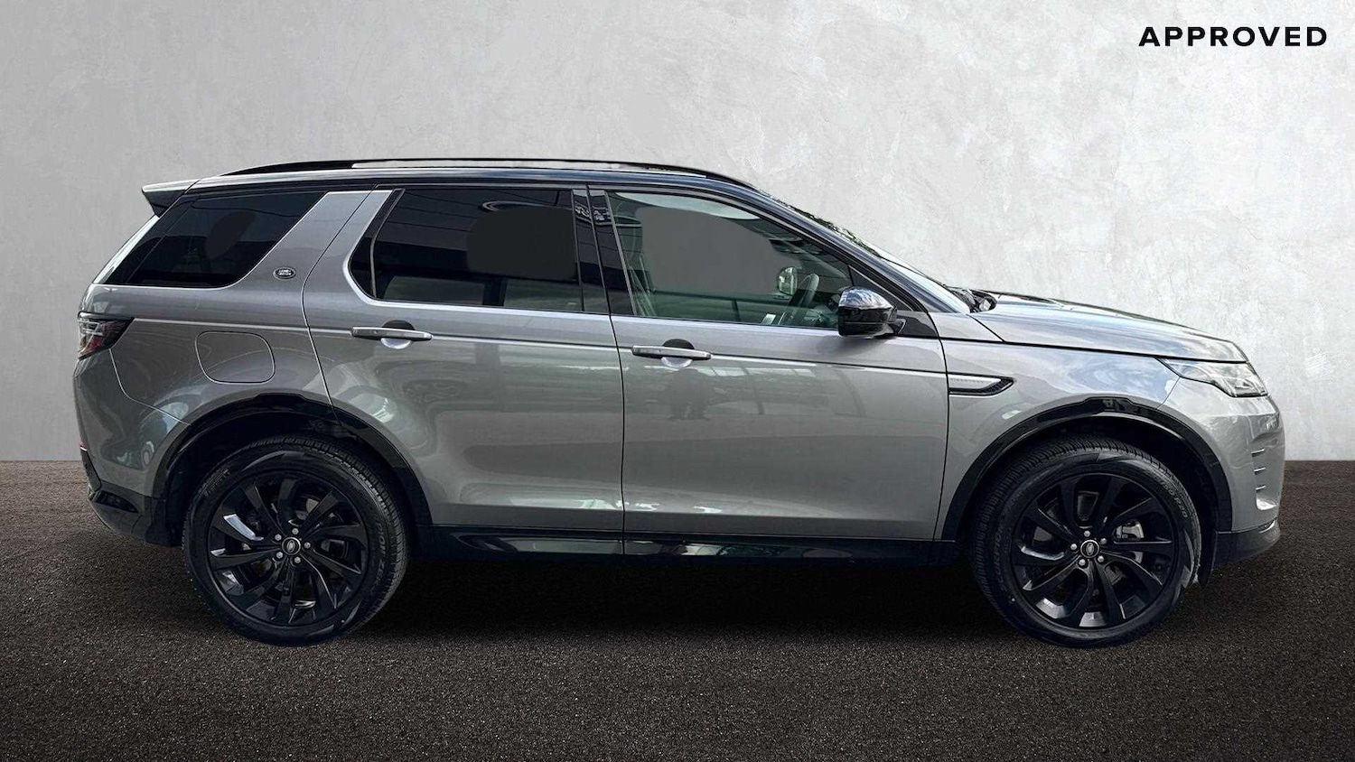 Used Land Rover Discovery Sport 2025 for sale - 76460692: Photo 5