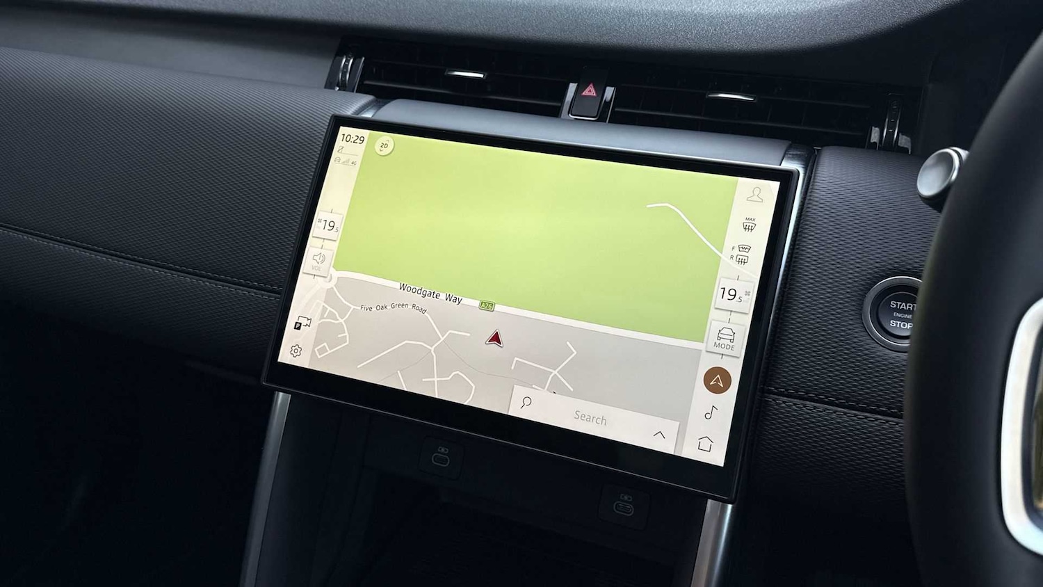 Used Land Rover Discovery Sport 2025 for sale - 76460401: Photo 11