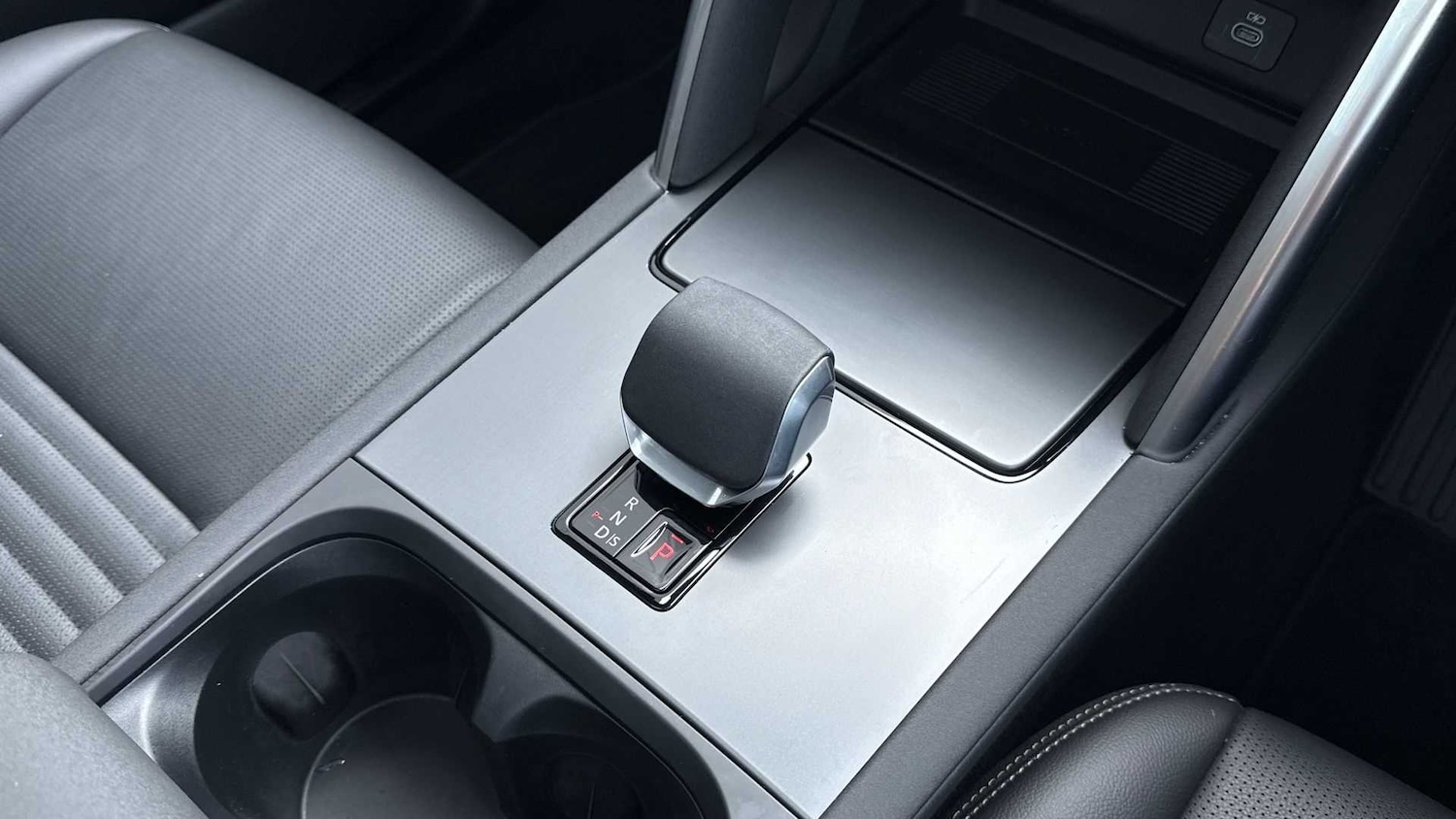 Used Land Rover Discovery Sport 2025 for sale - 76460401: Photo 13