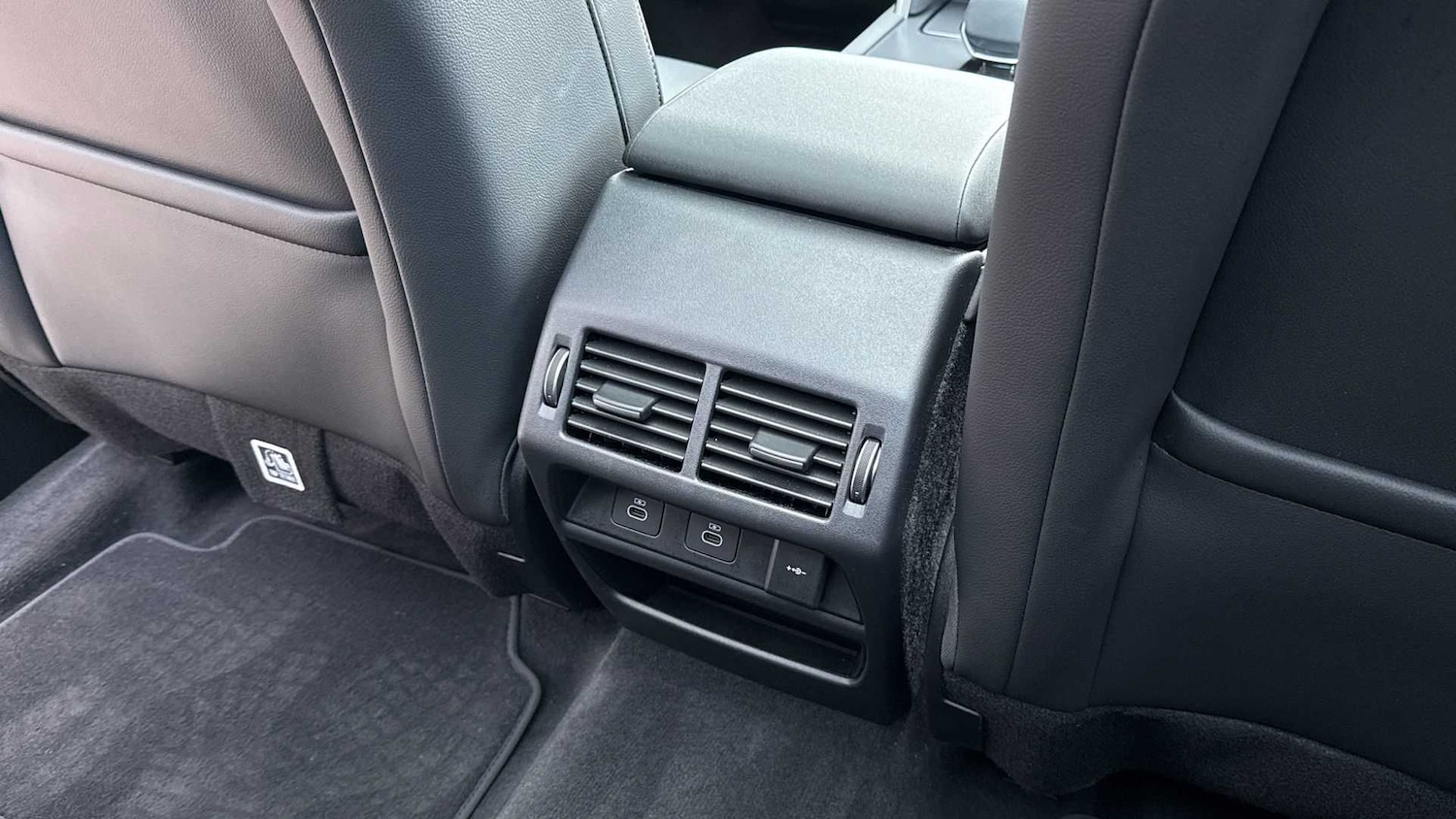 Used Land Rover Discovery Sport 2025 for sale - 76460401: Photo 18