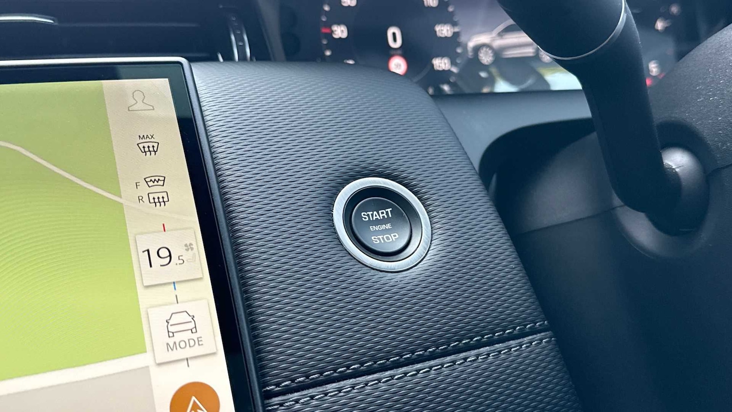 Used Land Rover Discovery Sport 2025 for sale - 76460401: Photo 29