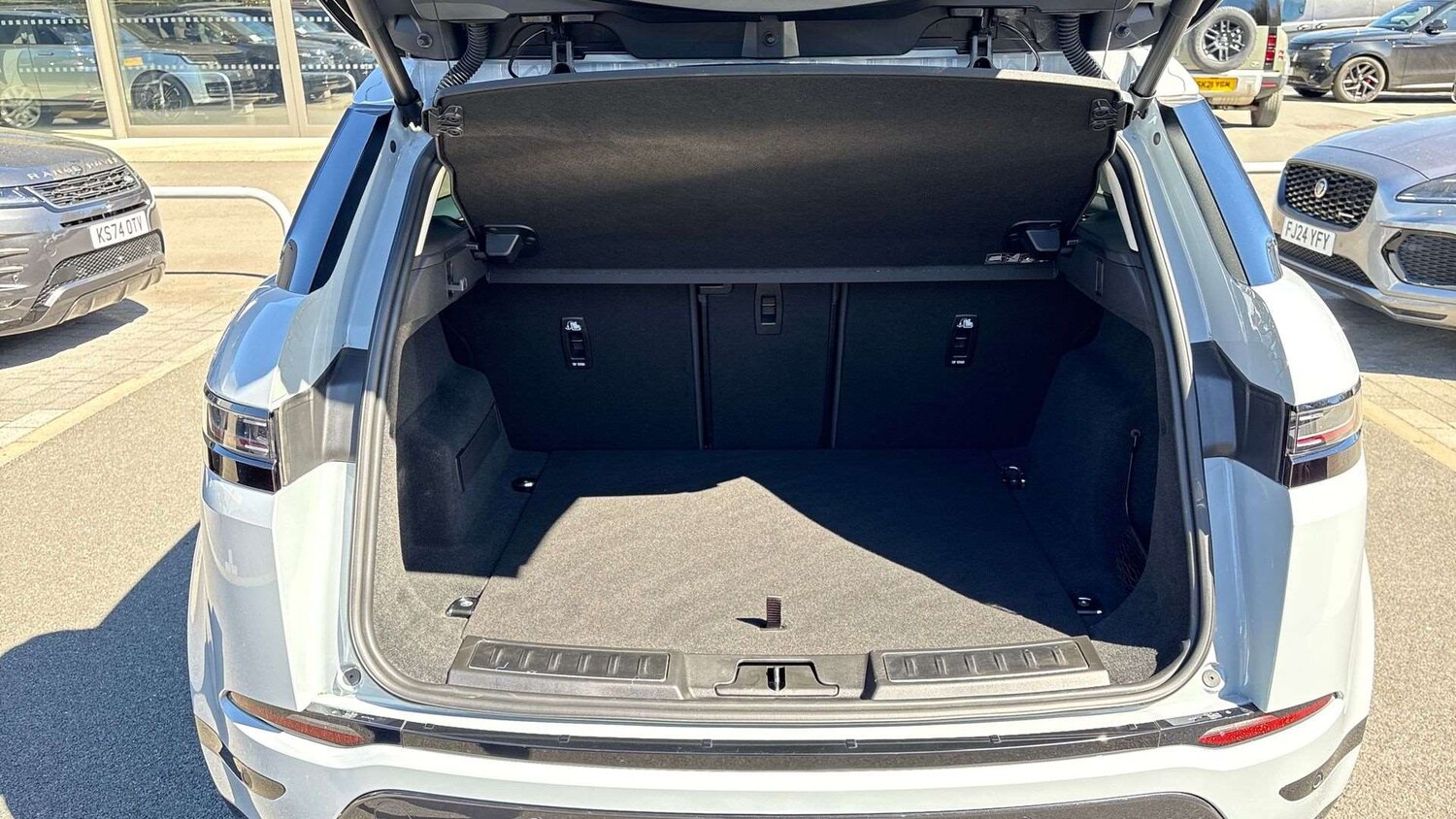 Used Land Rover Range Rover Evoque 2024 for sale - 78174020: Photo 10