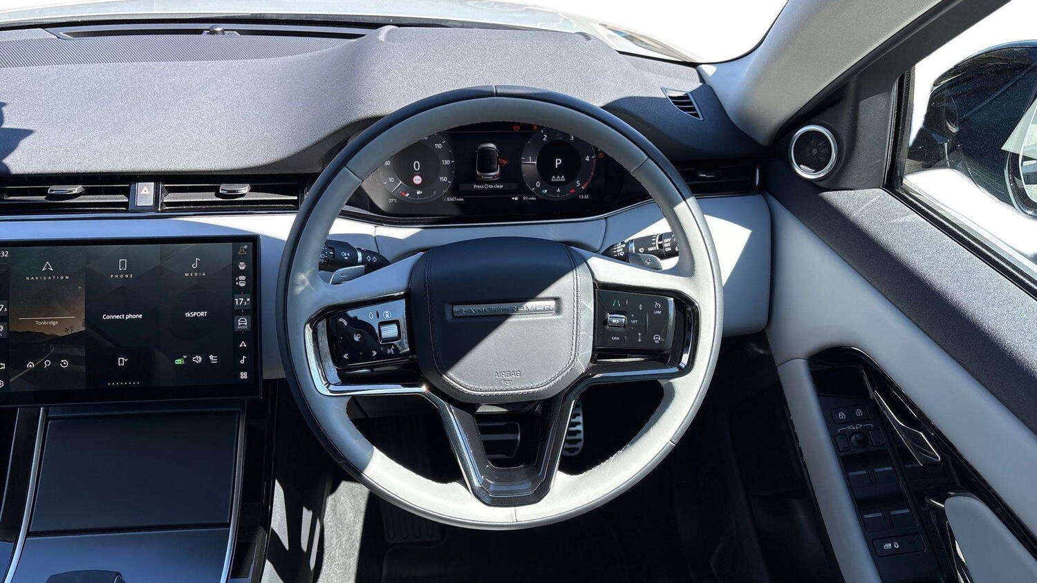 Used Land Rover Range Rover Evoque 2024 for sale - 78174020: Photo 15