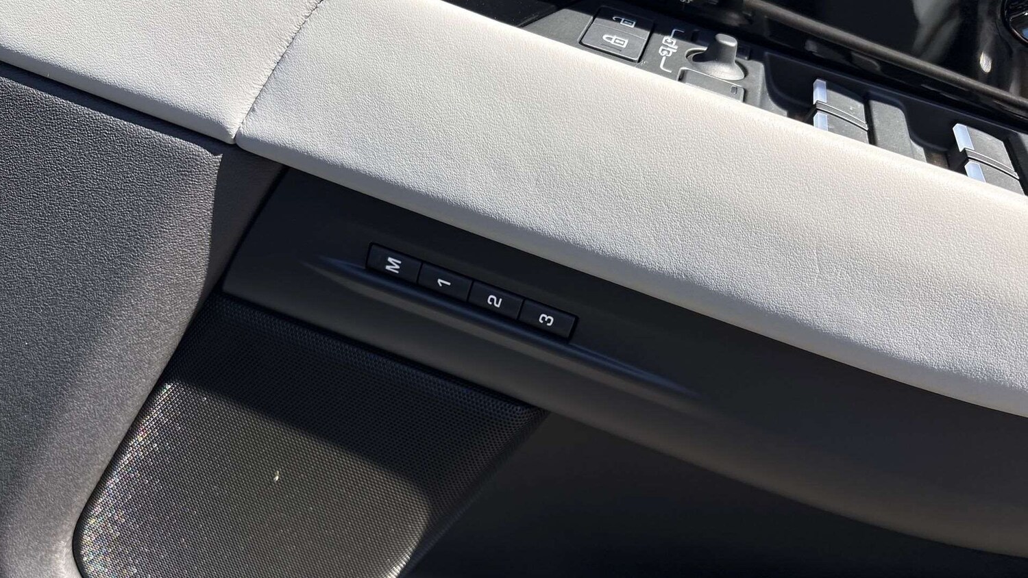 Used Land Rover Range Rover Evoque 2024 for sale - 78174020: Photo 25