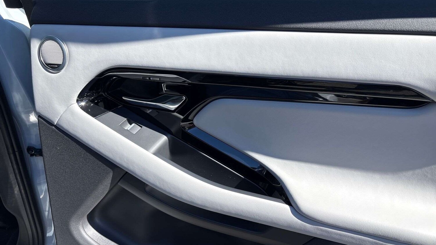 Used Land Rover Range Rover Evoque 2024 for sale - 78174020: Photo 29