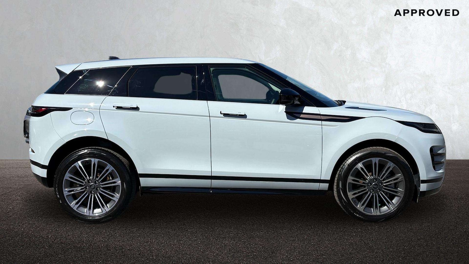 Used Land Rover Range Rover Evoque 2024 for sale - 78174020: Photo 5