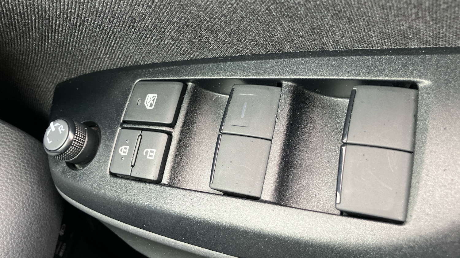 Used Toyota Yaris 2023 for sale - 76517904: Photo 22