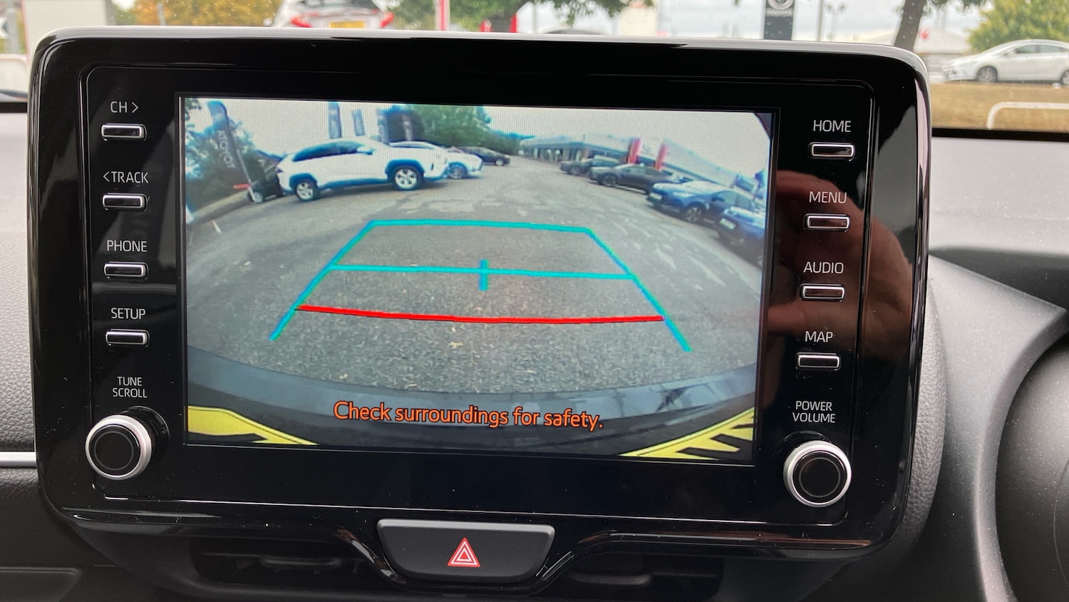 Used Toyota Yaris 2023 for sale - 76517904: Photo 31