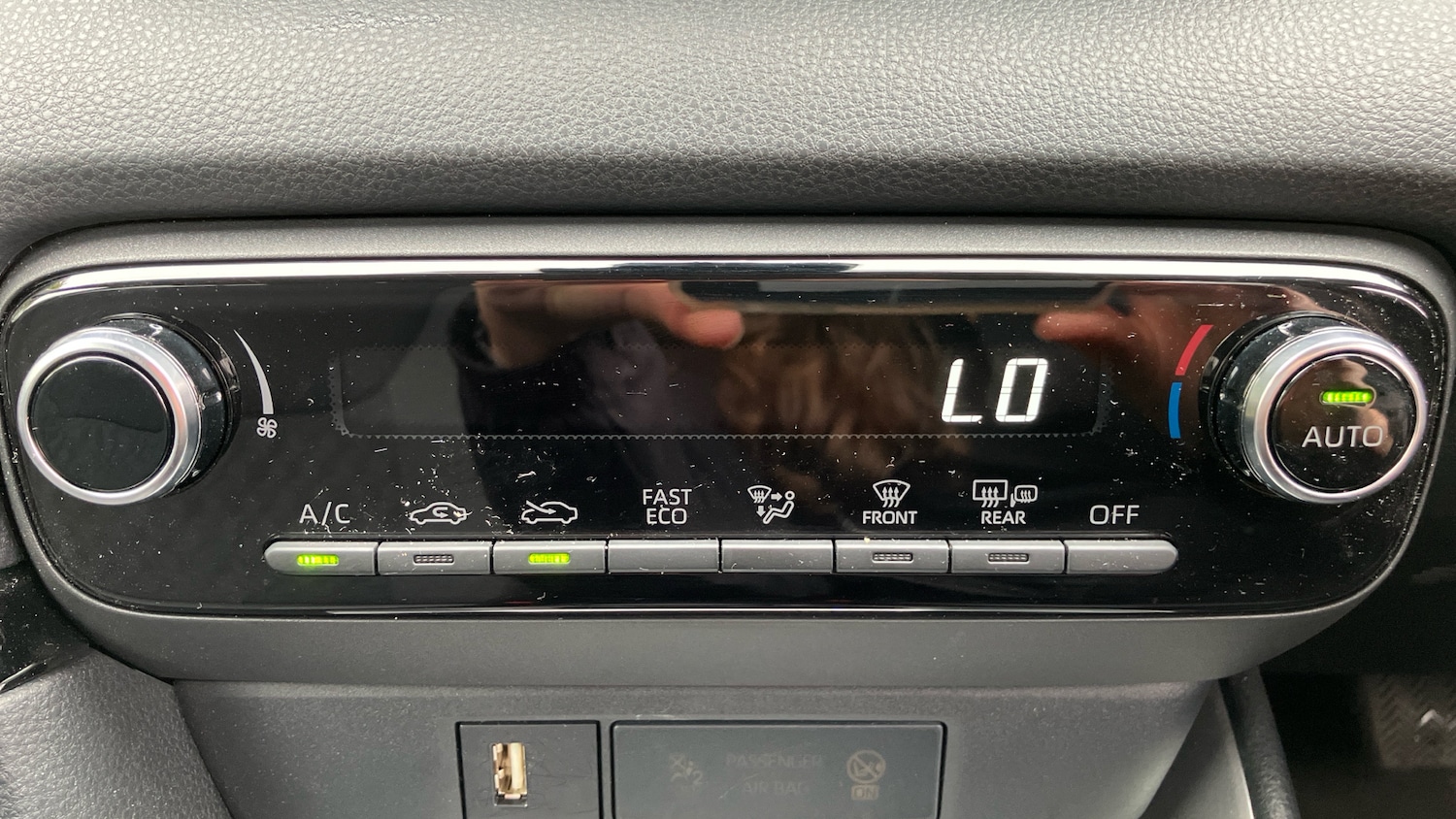 Used Toyota Yaris 2023 for sale - 76517904: Photo 34