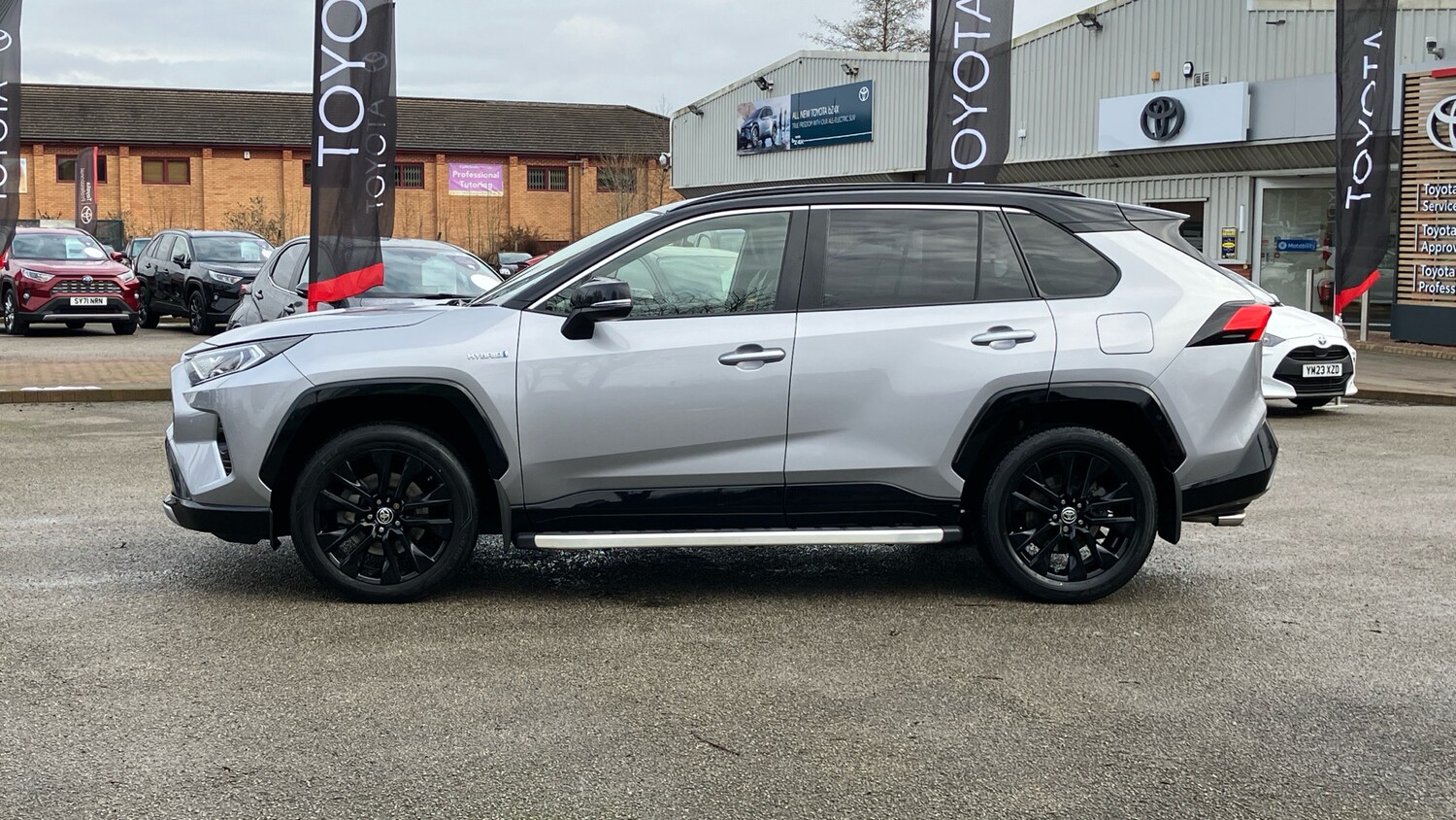 Used Toyota RAV4 2021 for sale - 77569340: Photo 17