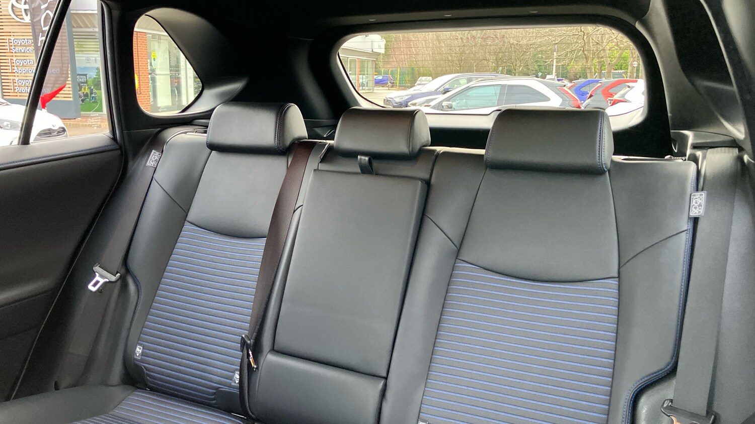 Used Toyota RAV4 2021 for sale - 77569340: Photo 23