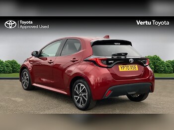 Used Toyota Yaris 2020 for sale - 76681606: Photo