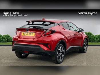 Used Toyota C-HR 2021 for sale - 76919674: Photo