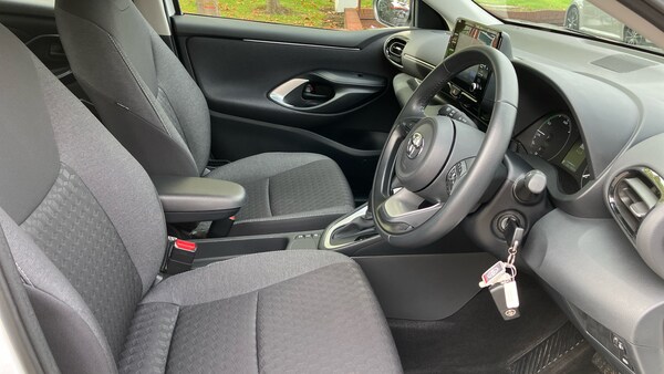 Used Toyota Yaris 2023 for sale - 76157030: Photo 11