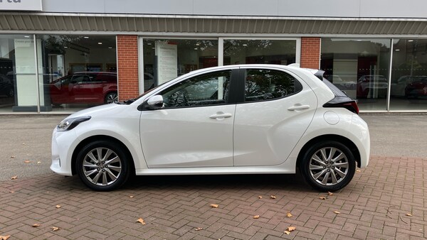 Used Toyota Yaris 2023 for sale - 76157030: Photo 17