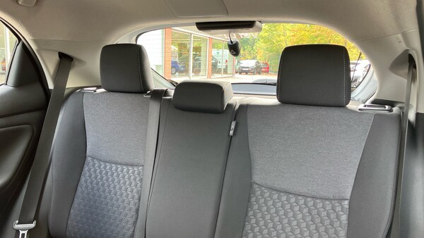 Used Toyota Yaris 2023 for sale - 76157030: Photo 23