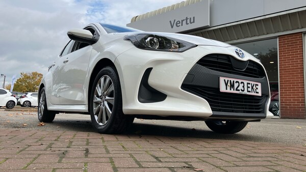 Used Toyota Yaris 2023 for sale - 76157030: Photo 42
