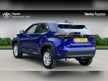 Used Toyota Yaris Cross 2024 for sale - 78767748: Photo