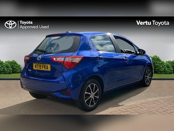 Used Toyota Yaris 2019 for sale - 75774746: Photo