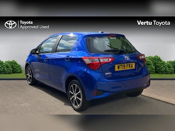 Used Toyota Yaris 2019 for sale - 75774746: Photo