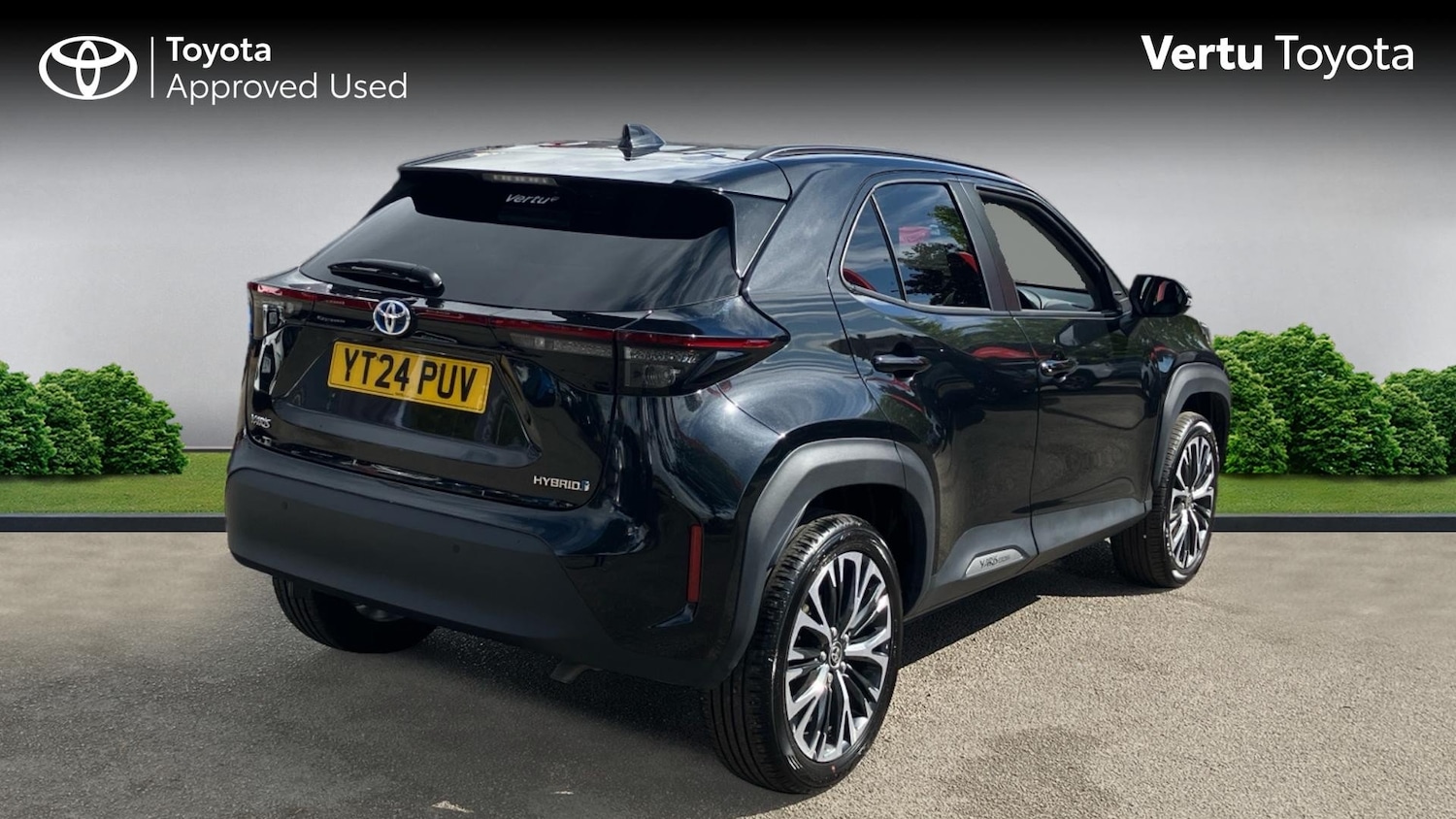 Used Toyota Yaris Cross 2024 for sale - 76384870: Photo 2