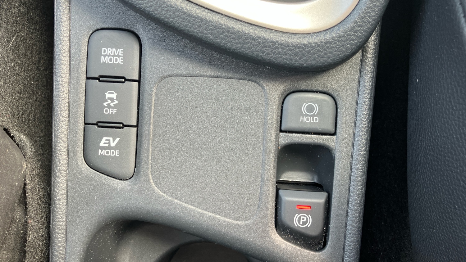 Used Toyota Yaris Cross 2024 for sale - 76384870: Photo 22