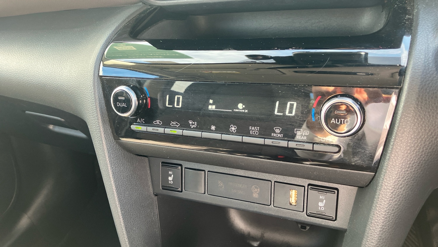 Used Toyota Yaris Cross 2024 for sale - 76384870: Photo 31