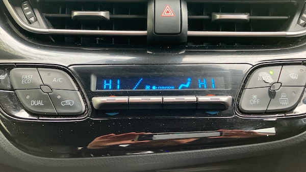 Used Toyota C-HR 2019 for sale - 76184314: Photo 34