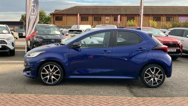 Used Toyota Yaris 2022 for sale - 76329911: Photo 17