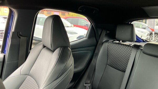 Used Toyota Yaris 2022 for sale - 76329911: Photo 24
